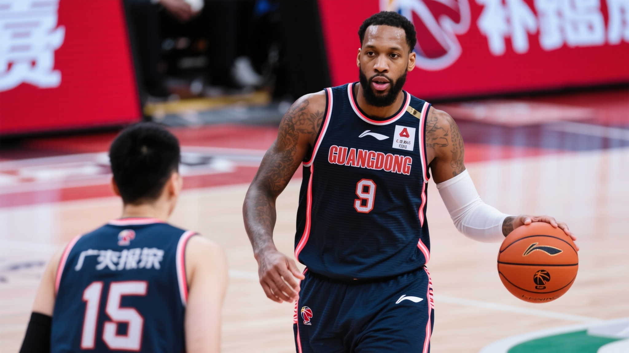 北控男篮筹划重磅交易！深度洽谈国手后卫，廖三宁有望获得强援